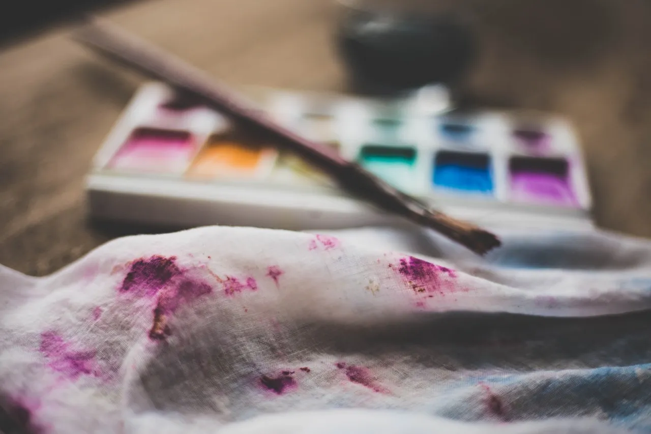 Kako otkloniti mrlje od kemijske olovke, tinte, flomastera